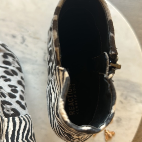 Kenneth Cole Reaction Mix Animal Print Kick Bit Booties - Picture 10 of 10